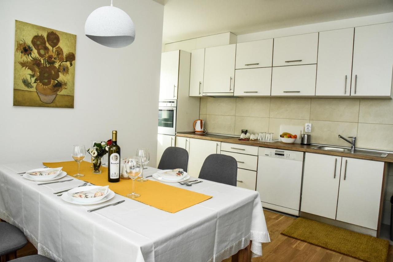 Suncokret Apartmani Лозница Екстер'єр фото