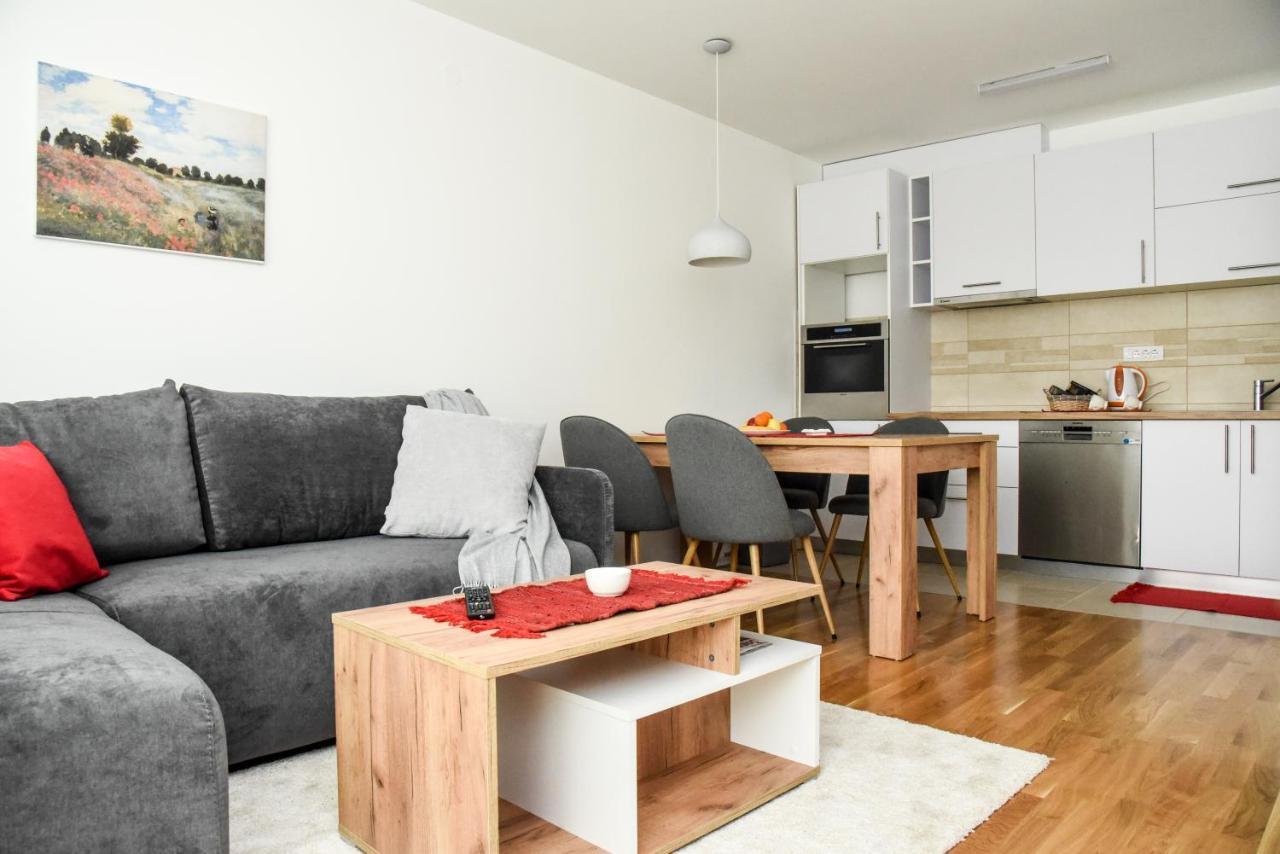 Suncokret Apartmani Лозница Екстер'єр фото