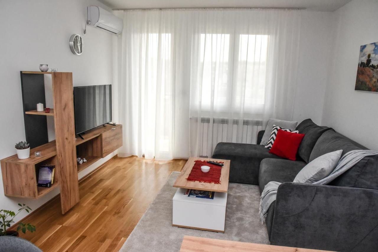 Suncokret Apartmani Лозница Екстер'єр фото
